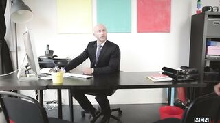 Privileged Information Craig Farell, Aymeric Deville