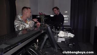 Bareback roomservice (Nico Vegas, Axel Ross)